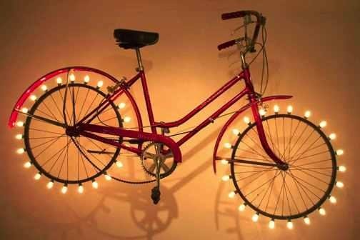 Another way of making good use of a not-so-good-anymore bike (picture taken from http://www.wohn-blogger.de/2013/03/06/fahrradlampe-zwo/; photo credits: Marin Hood)