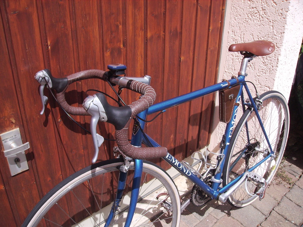 Back to the future: 1997 steel bike resurrected by some quick and easy retrofitting