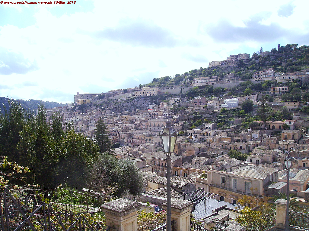 Modica, conquered by the Arabs in 845, was completely destroyed by the big earthquake of 1693 which took the lives of 60,000 Sicilians. The rebuilt city has stunning Baroque architecture and belongs today to the UNESCO World Heritage.